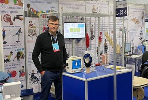 „Syrebo™“ rankų reabilitacijos sistema buvo pristatyta 2021 m. tarptautinėje ...